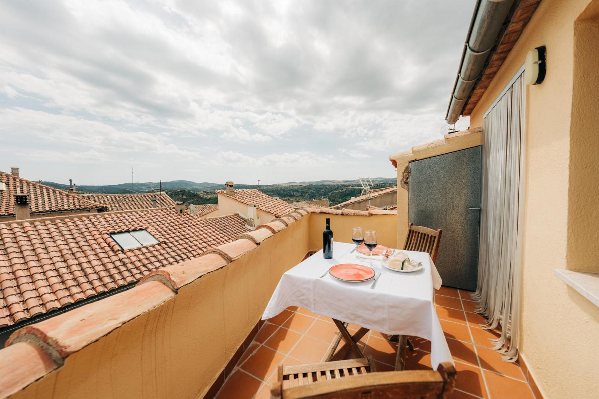 Apartamentos Stetic 2 Morella Esterno foto